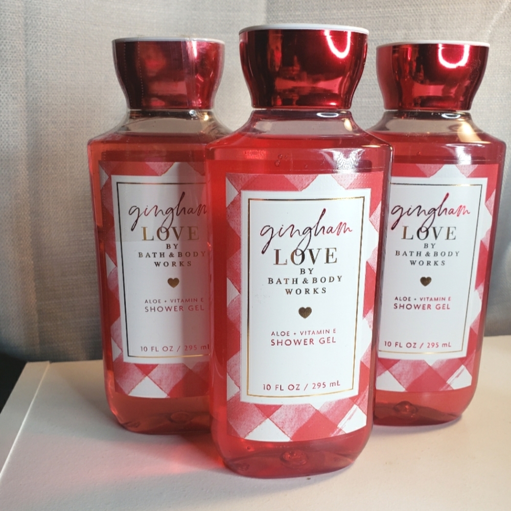 NEW BATH AND BODY WORKS GINGHAM LOVE SHOWER GELS X3